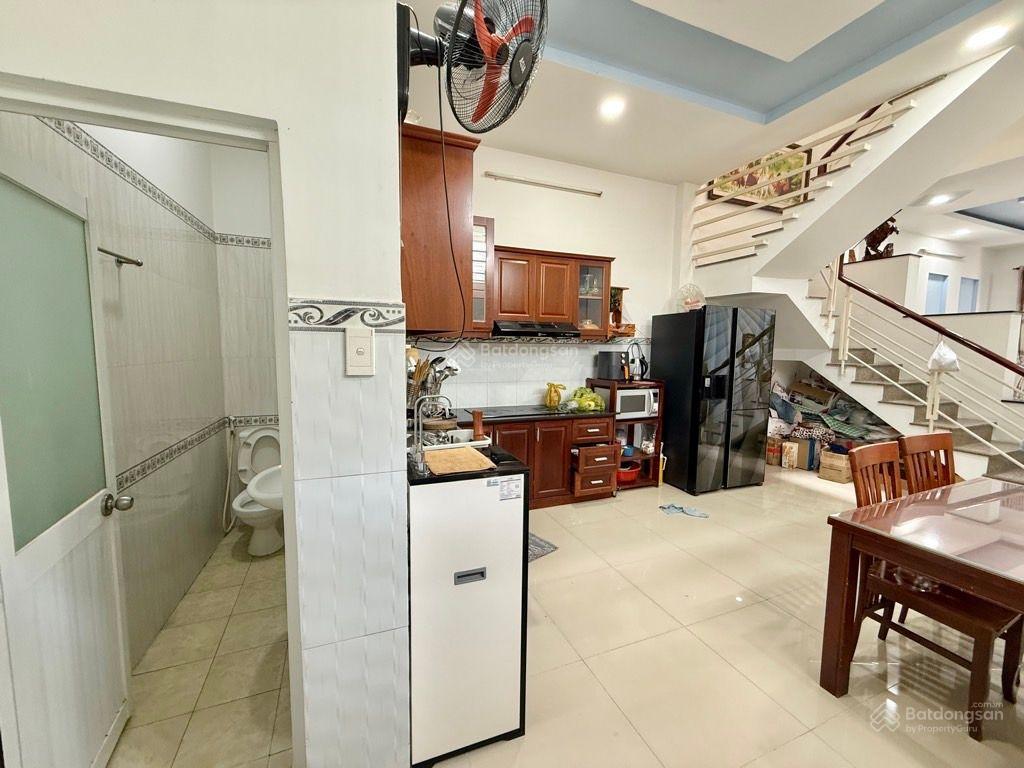 Nhà đẹp 3 tầng lô góc gần vạn phúc city  hiệp bình ngang 5.27x14.38 75.4m2 khu phân lô đường 5m