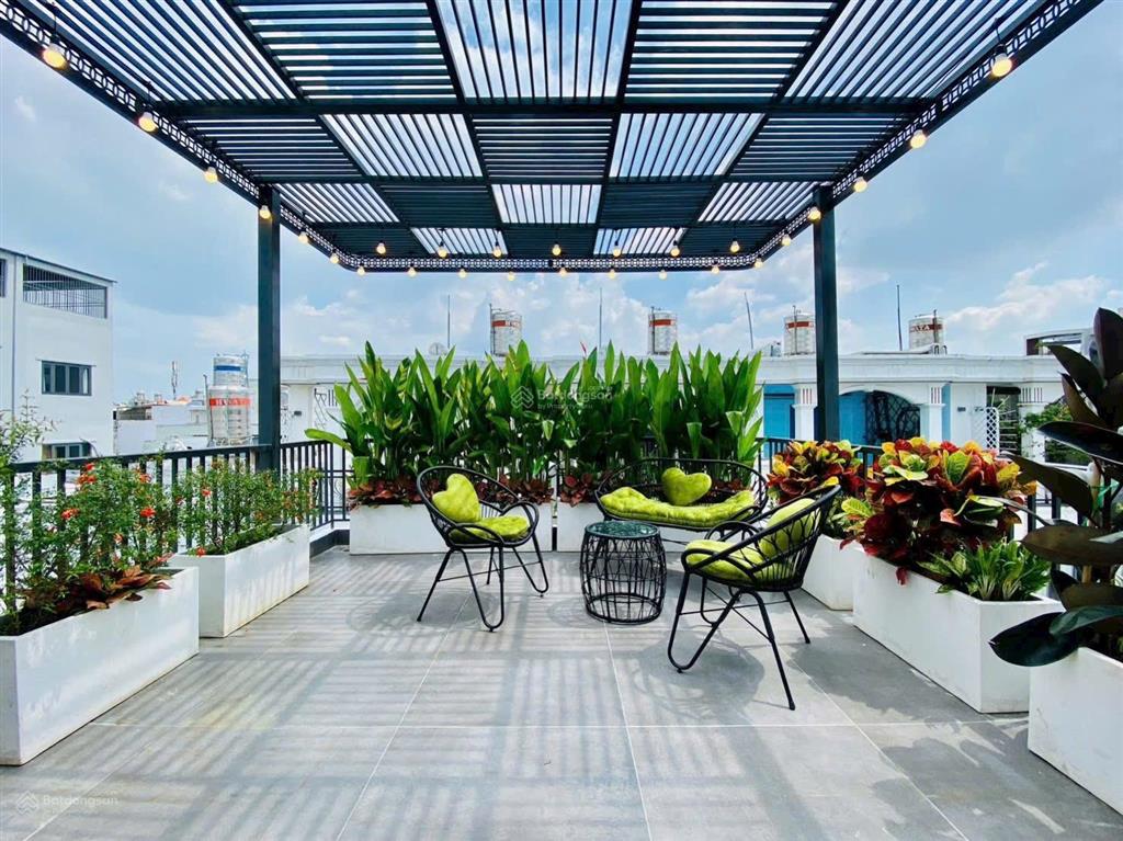 Bay nhanh nhà đẹp 3 tầng ngay gigamall đh luật  hàng xóm bình thạnh 4.7x14 65m2 chỉ 7t hơn.