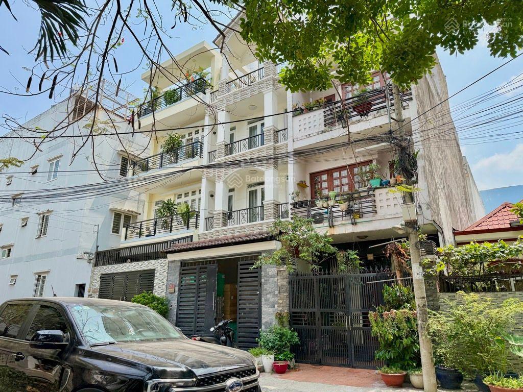Bay nhanh nhà đẹp 3 tầng ngay gigamall đh luật  hàng xóm bình thạnh 4.7x14 65m2 chỉ 7t hơn.