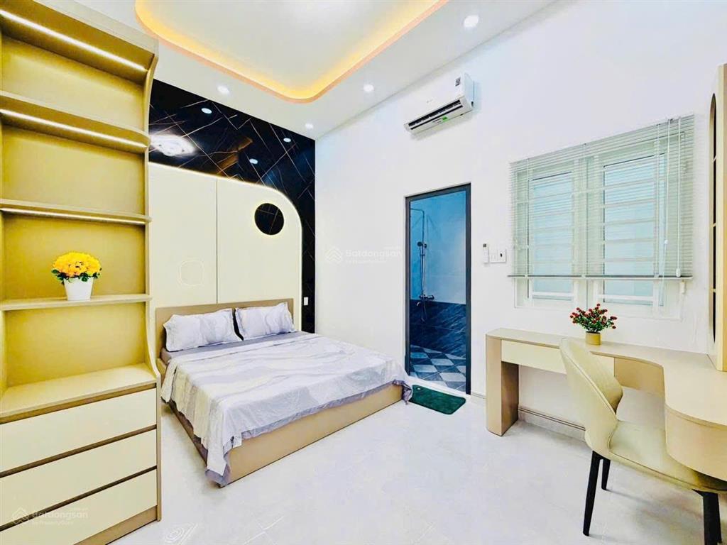 Hàng hiếm khu bên sông hiệp bình chánh ngay giga mall mặt tiền đường dt 100m2 chỉ 9.8 tỷ.