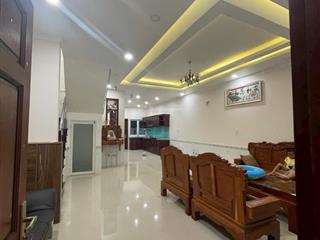 Bán nhà 3 tầng kdc hồng long mặt tiền kinh doanh đẹp, vị trí vàng đối diện vạn phúc city