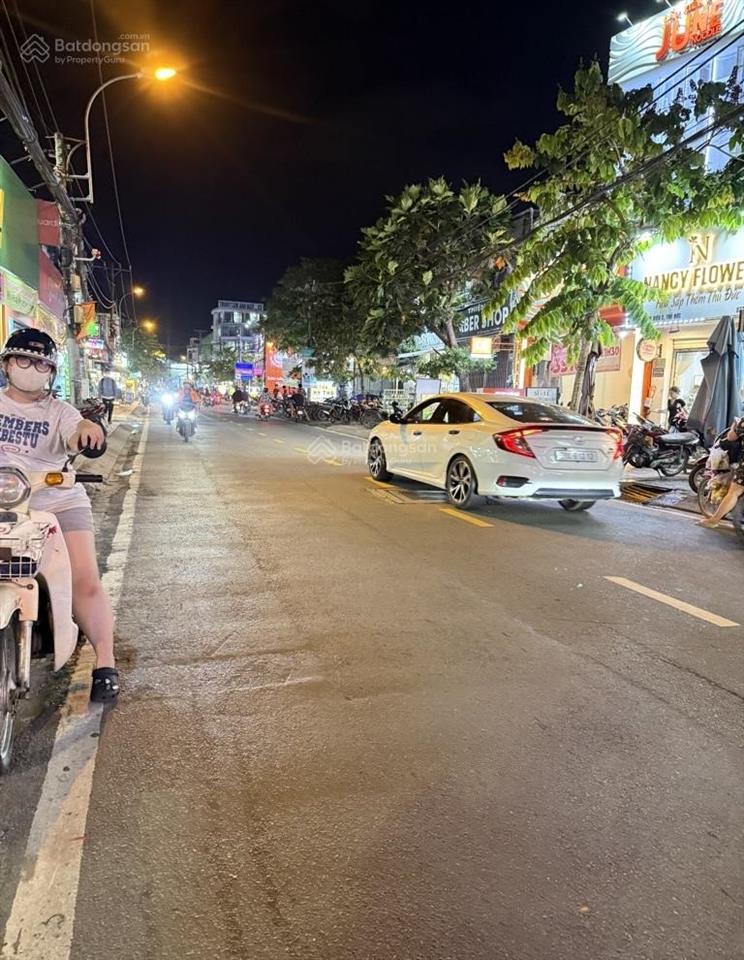 Chỉ 7,5 tỷ sở hữu nhà 110m vị trí vàng ngay hoàng diệu 2, vincom thủ đức