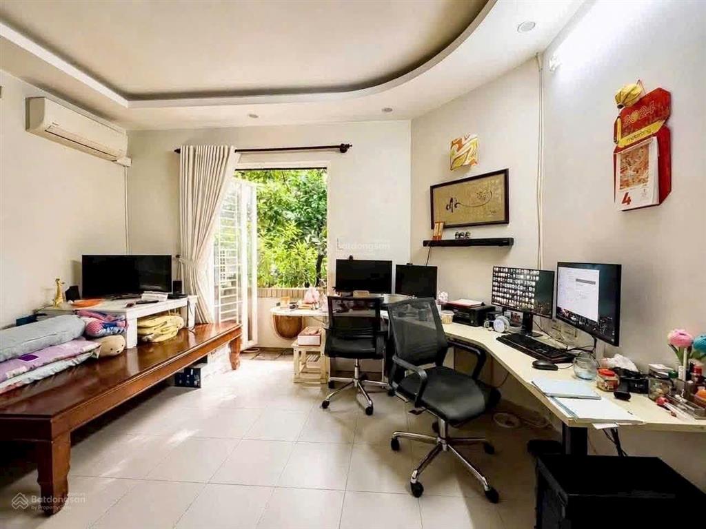 Chỉ 7,5 tỷ sở hữu nhà 110m vị trí vàng ngay hoàng diệu 2, vincom thủ đức