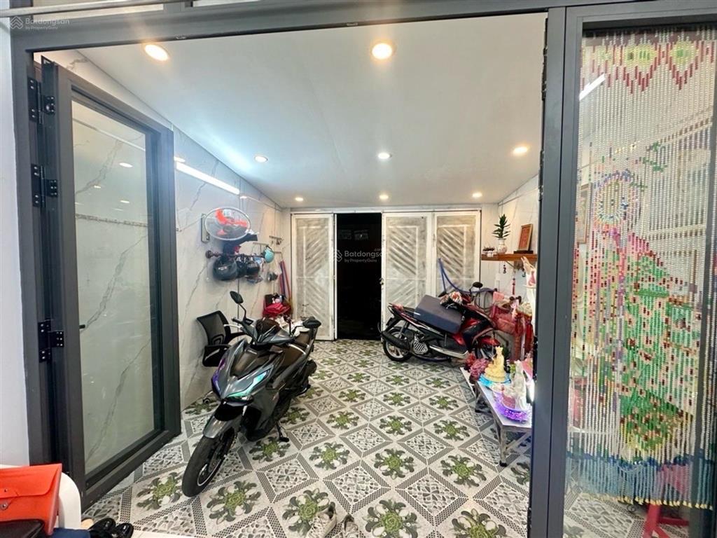 50 tr/m2 ngay vạn phúc city  đường xe hơi  130m2 chỉ 6.9ty thích hợp đầu tư dòng tiền  shr
