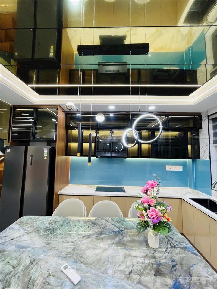 Bán nhà 4 tầng khu bên sông phường hiệp bình chánh, dtsd 173m2, shr, chỉ 8,8 tỷ