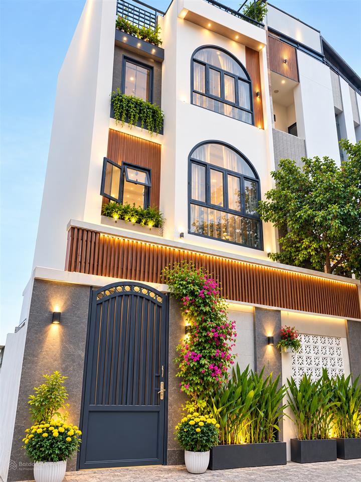 Hàng hiếm bình thọ nhà 3 tầng hẻm xe hơi thông shr, chỉ đúng 7 tỷ