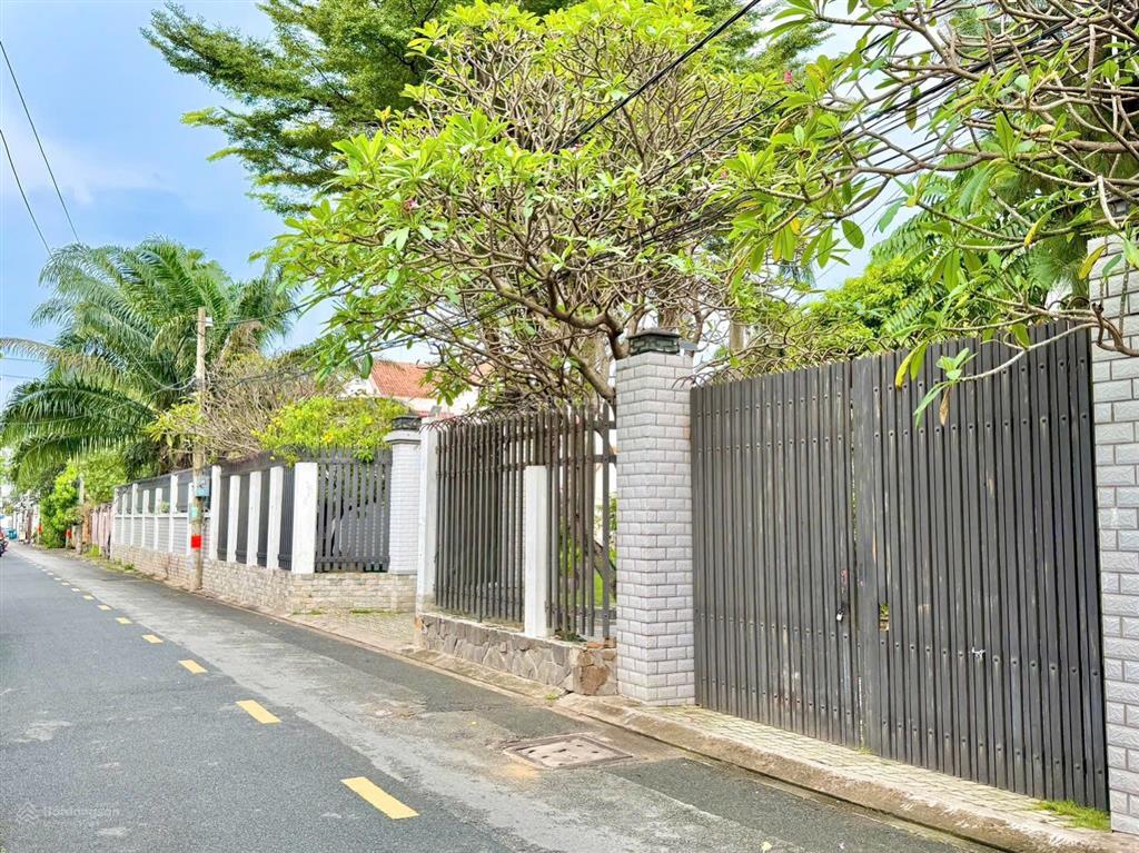 Giảm sốc hơn 3 tỷ giá mới chỉ 8,95 tỷ 150m chỉ hơn 59 triệu/m hàng xóm hiệp bình.