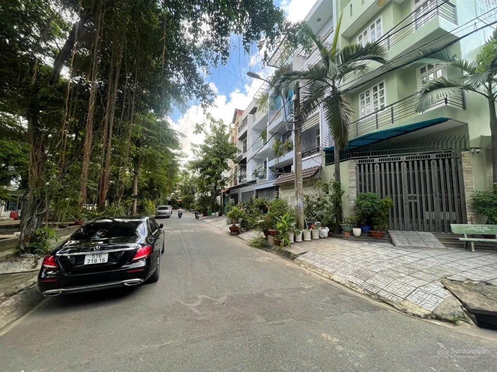 Hàng hiếm kdc thành ủy, hiệp bình chánh 70m2, shr, vuông a4, đường xe tải thông nhỉnh 7 tỷ.