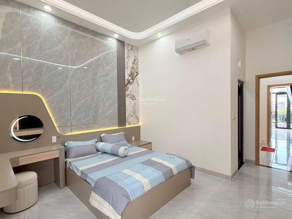 Hàng hiếm đặng văn bi 100m, nhà 4 tầng, vừa ở vừa kinh doanh ngang 5m shr, giá nhỉnh 8 tỷ.