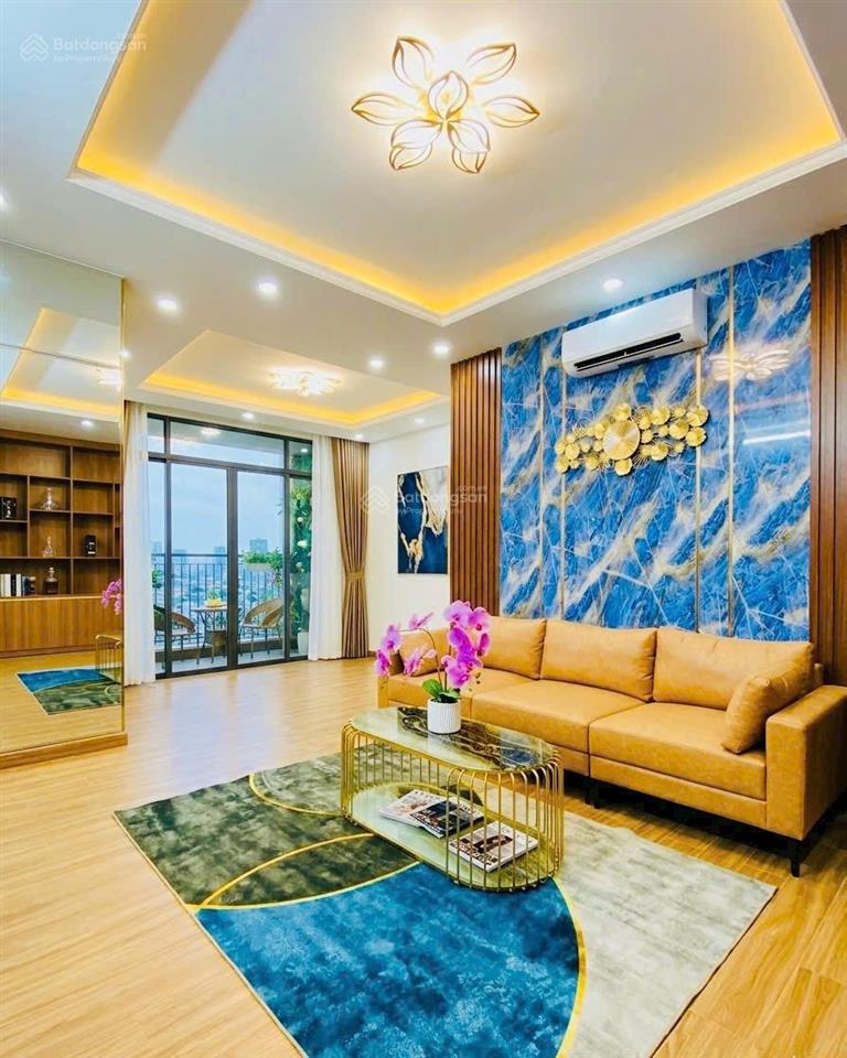 Nhà 4 tầng mt đường số dt 139m sát chợ thủ đức, phạm văn đồng nhỉnh 8 tỷ.