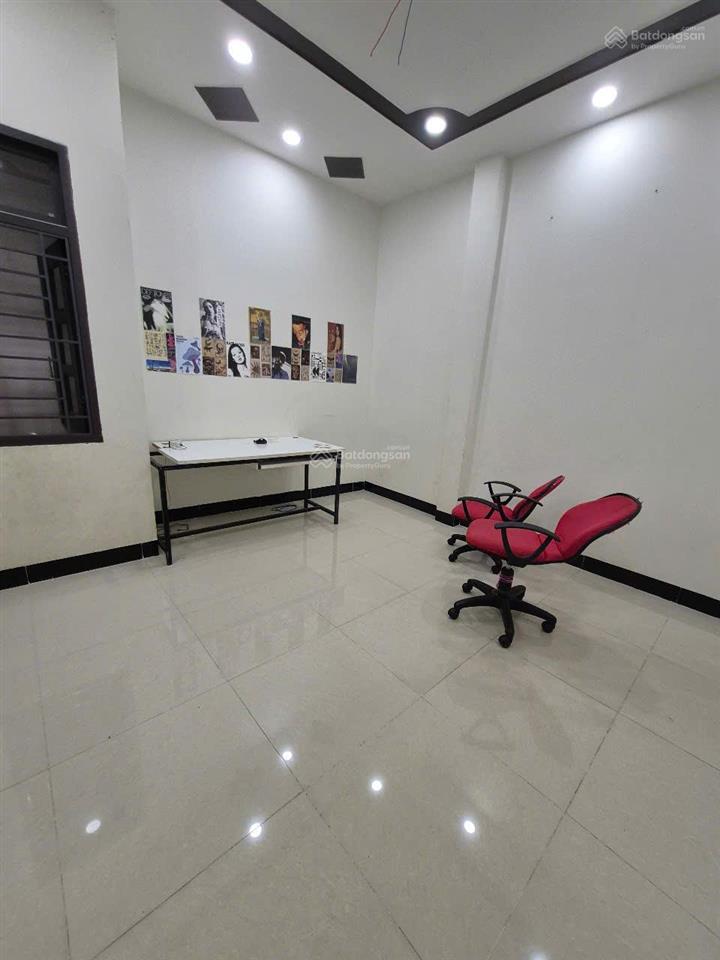 Cho thuê nhà hòn sện 1 trệt 2 lầu nội thất đẹp giá 7,5 triệu 0332 457 ***