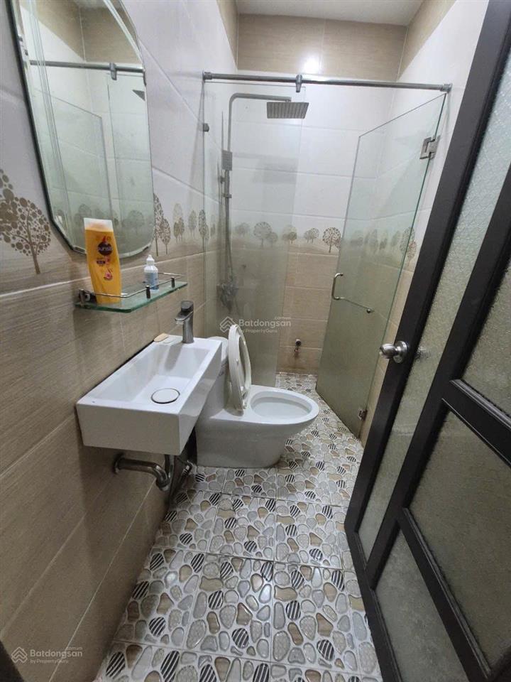 Cho thuê nhà hòn sện 1 trệt 2 lầu nội thất đẹp giá 7,5 triệu 0332 457 ***