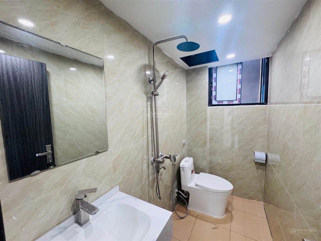 Bán gấp nhà hà đông lô góc 5t 60m2 giá 13.2 tỷ