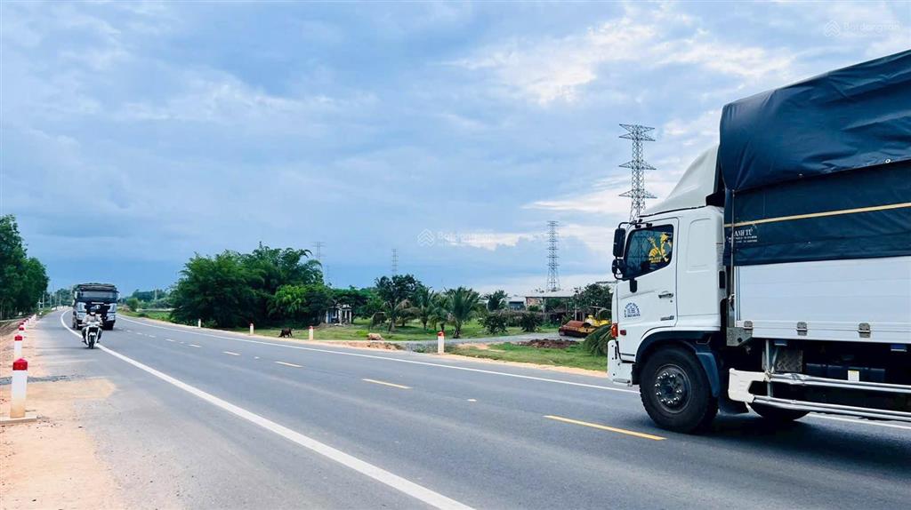 Bán đất 400m2 full thổ cư xã hiệp hòa, tây ninh