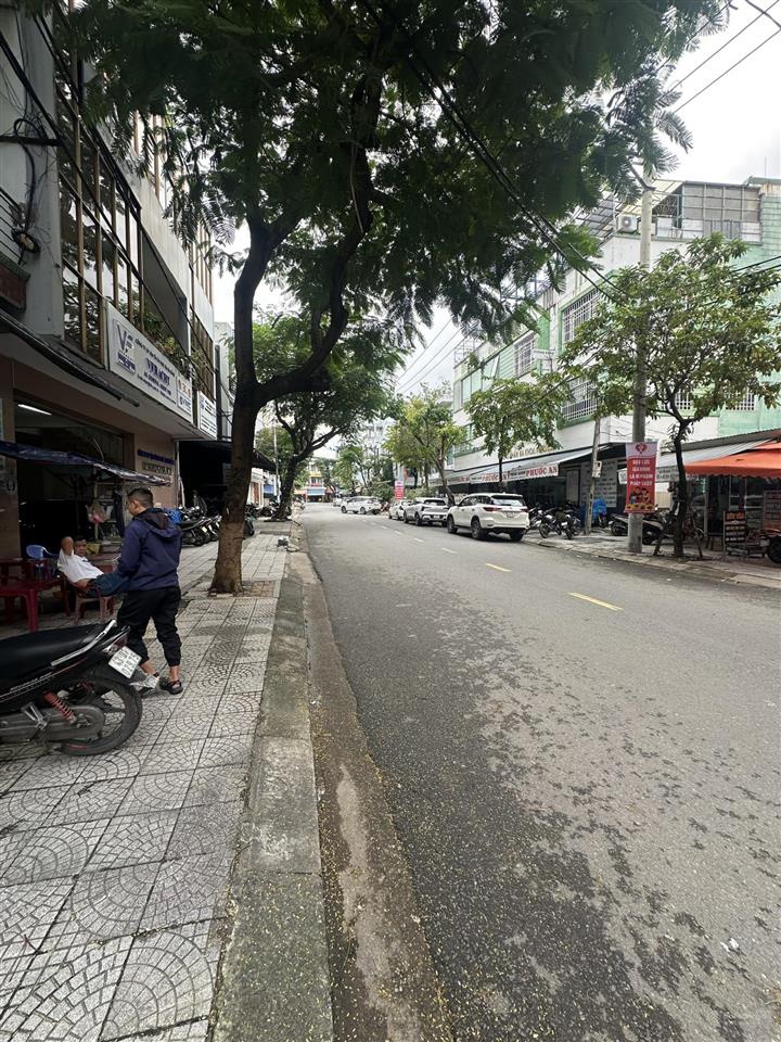 Bán nhà riêng tại 109111 hoàng văn thụ, 86 tỷ, 424.8m2, xung quanh nhiều tiện ích