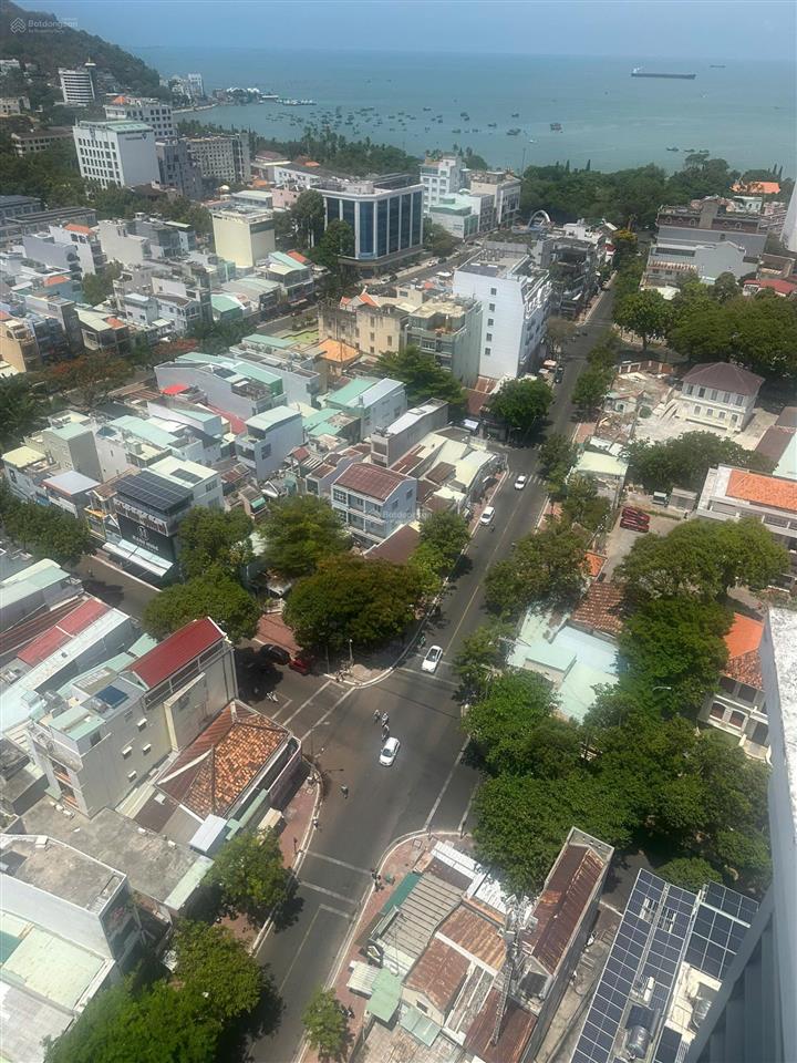 Tầng áp mái tại tòa nhà silver sea tower, 14,5 tỷ, 762,7 m2, giá siêu hời