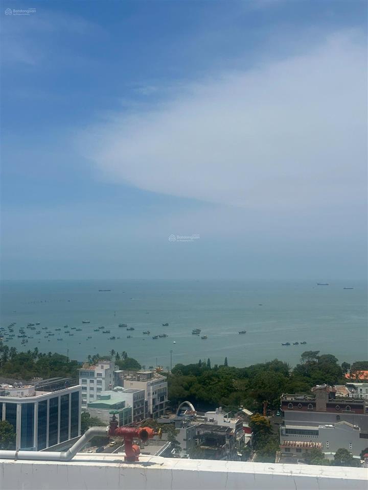 Tầng áp mái tại tòa nhà silver sea tower, 14,5 tỷ, 762,7 m2, giá siêu hời
