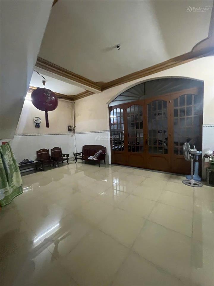 Nợ ngân hàng, bán gấp mtkd nguyễn sỹ sách p15 tân bình 6,5m x 23m, nở hậu 8,4m t2l,tn 33tr/th 28 tỷ