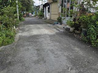 Bán nhanh lô đất bên hông dự án vinhomes sai gon park