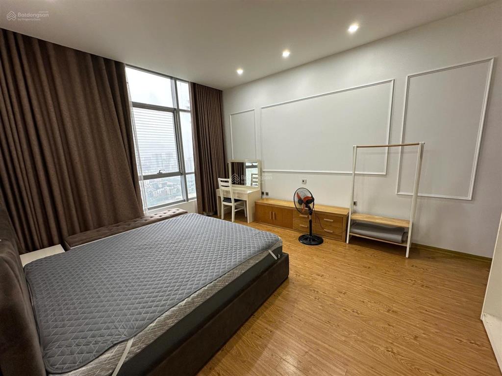 Hiếm cho thuê căn hộ 125m² mhd trung văn  3pn, full, giá 17,9tr/tháng.  0842 620 ***