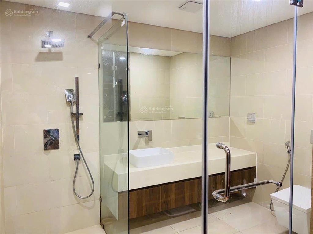 Hiếm hiếm có 1 căn hộ 3pn 120m2 thnc gần đường lê văn lương full, giá 17tr/tháng.  0842 620 ***