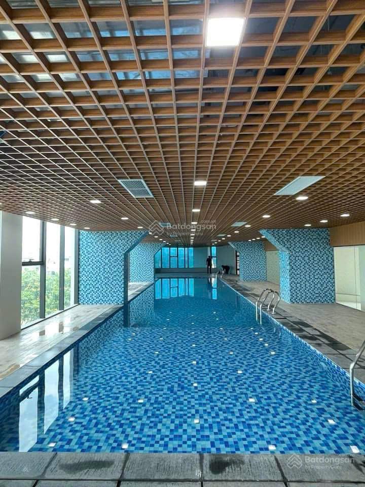 Giá cực tốt  bán căn hộ studio sổ đỏ 40m2 giá 2,7 tỷ tại trinity tower.  0842 620 ***
