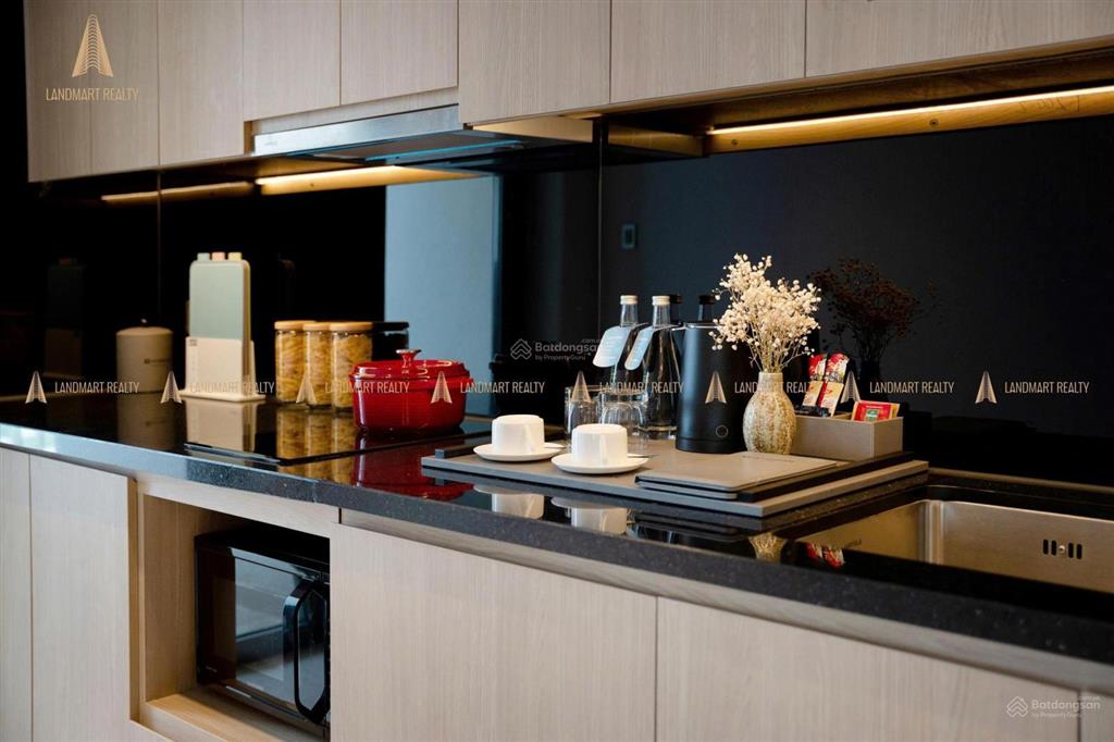 Độc quyền căn 1pn wyndham soleil đà nẵng, view ôm trọn biển mỹ khê, full nội thất, giá cực tốt