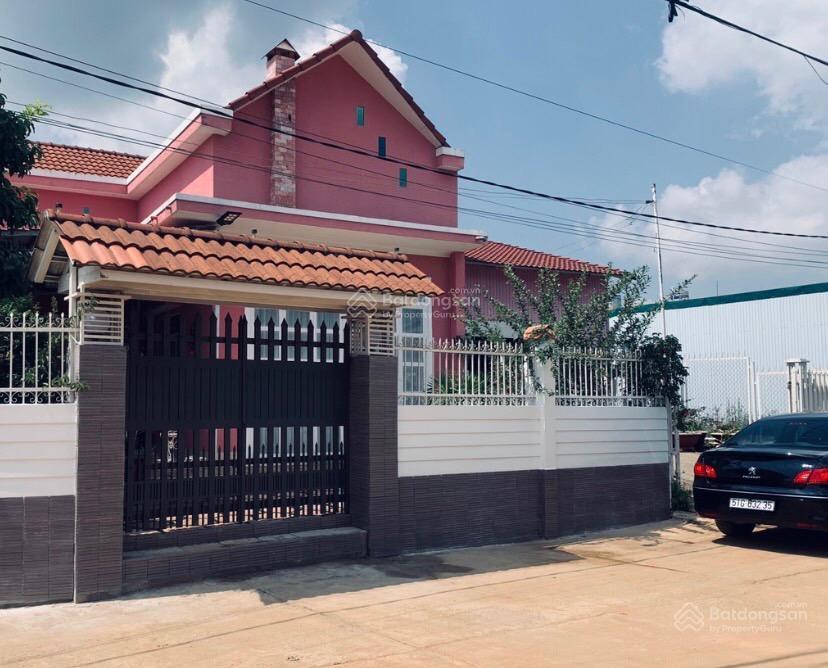 Nhà phố đẹp view núi và suối tại phường 3 bảo lộc