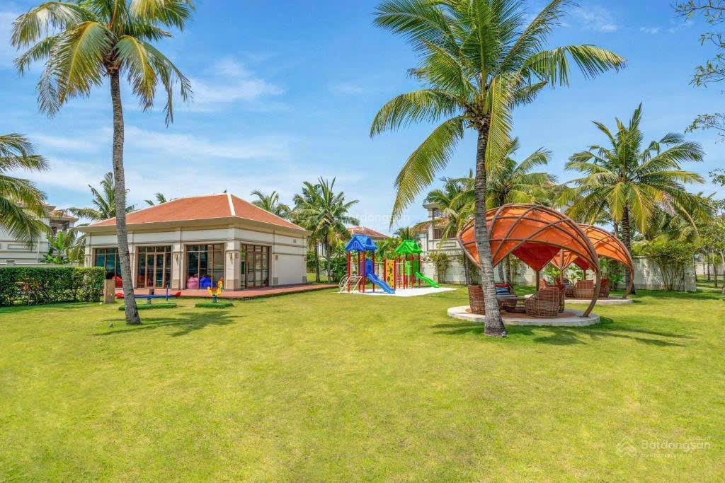 Villa biển 4bed cuối ở fusion đà nẵng. sổ lâu dài. mua trực tiếp cdt. khai thác hiệu suất cao