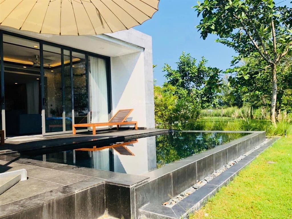 Bán villa sân golf the point đà nẵng, 3bed, 22 tỷ, 275 m2. sổ lâu dài. có tiện ích biển.