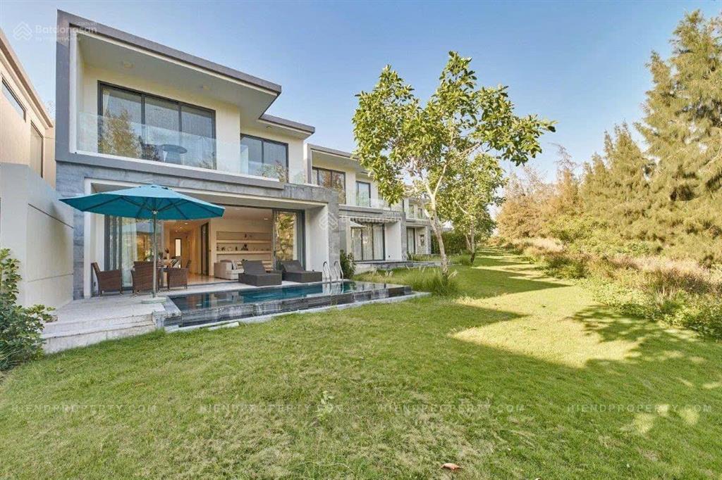 Bán villa sân golf the point đà nẵng, 3bed, 22 tỷ, 275 m2. sổ lâu dài. có tiện ích biển.