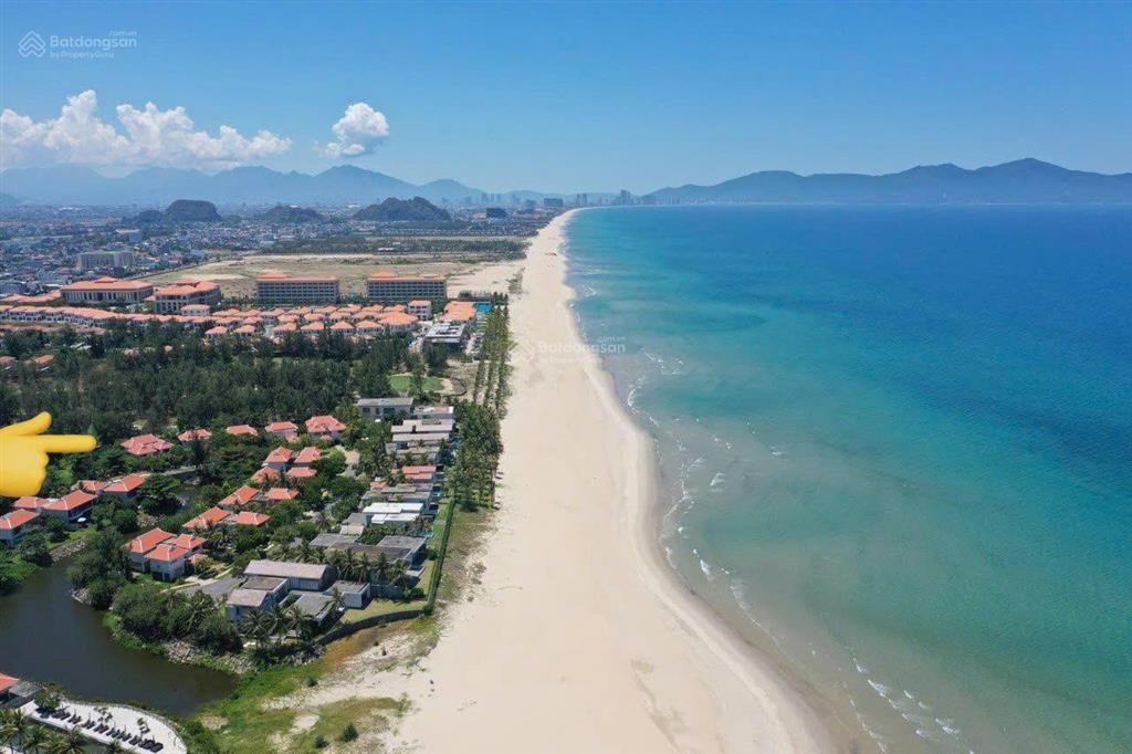 Bán biệt thự ocean villas 65tr/m2, 768 m2, 51 tỷ. sổ lâu dài, nhìn ra beach club và biển.