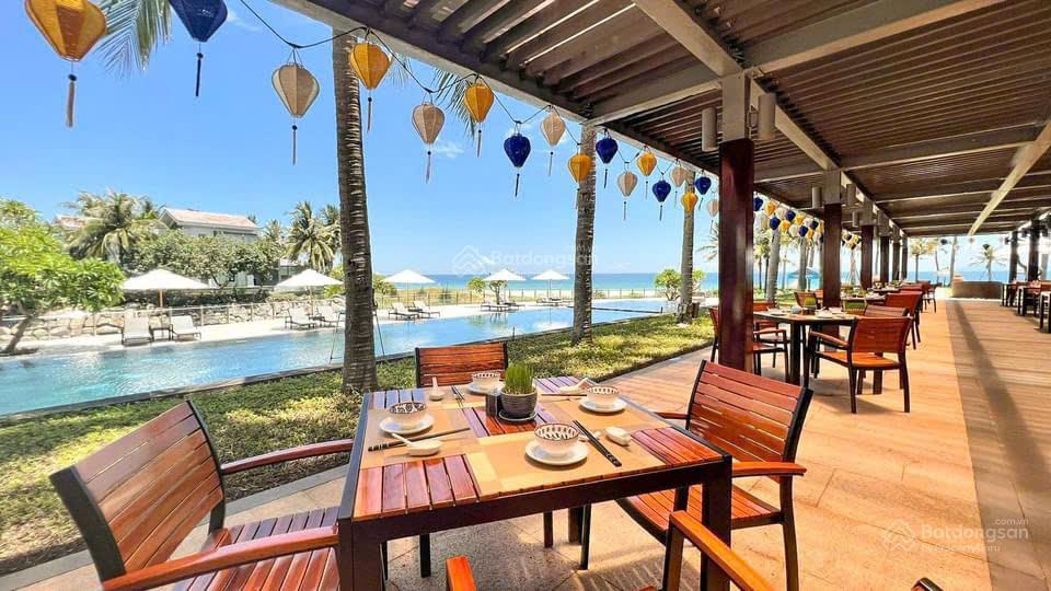 Bán biệt thự ocean villas 65tr/m2, 768 m2, 51 tỷ. sổ lâu dài, nhìn ra beach club và biển.
