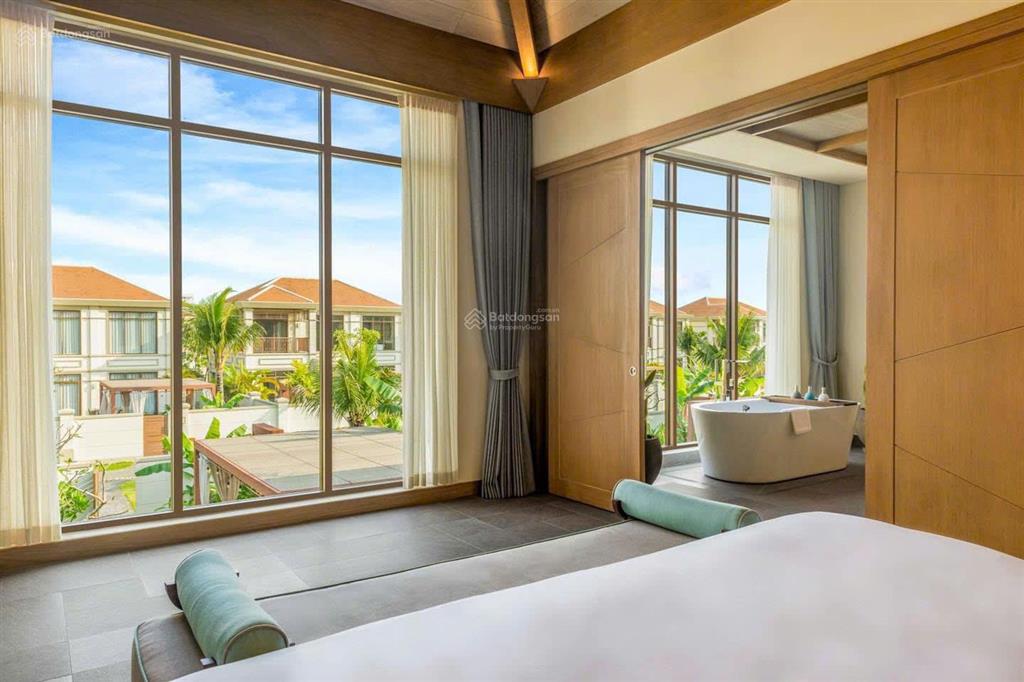 Biệt thự mặt biển fusion resort đà nẵng, căn villa cuối, 4 bed, sổ lâu dài, 753 m2