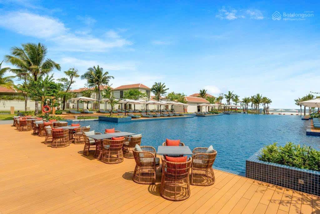 Biệt thự mặt biển fusion resort đà nẵng, căn villa cuối, 4 bed, sổ lâu dài, 753 m2