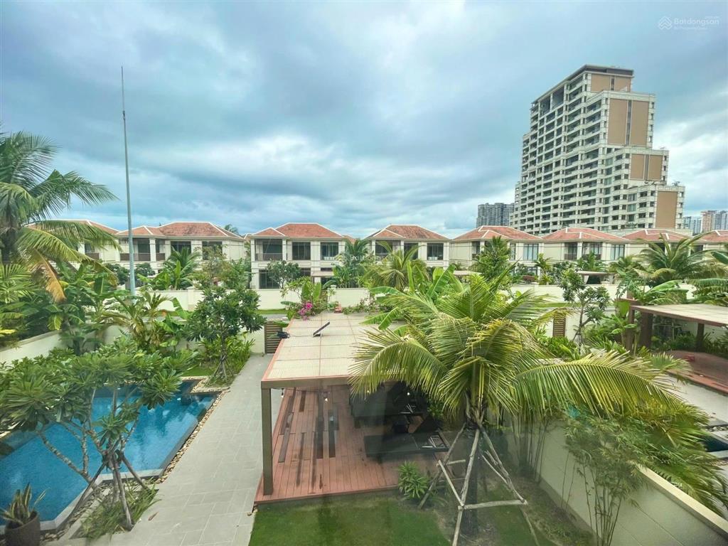 Bán biệt thự biển 2 bed  fusion đà nẵng, 33 tỷ, khai thác usd 3.300/tháng, sổ lâu dài.