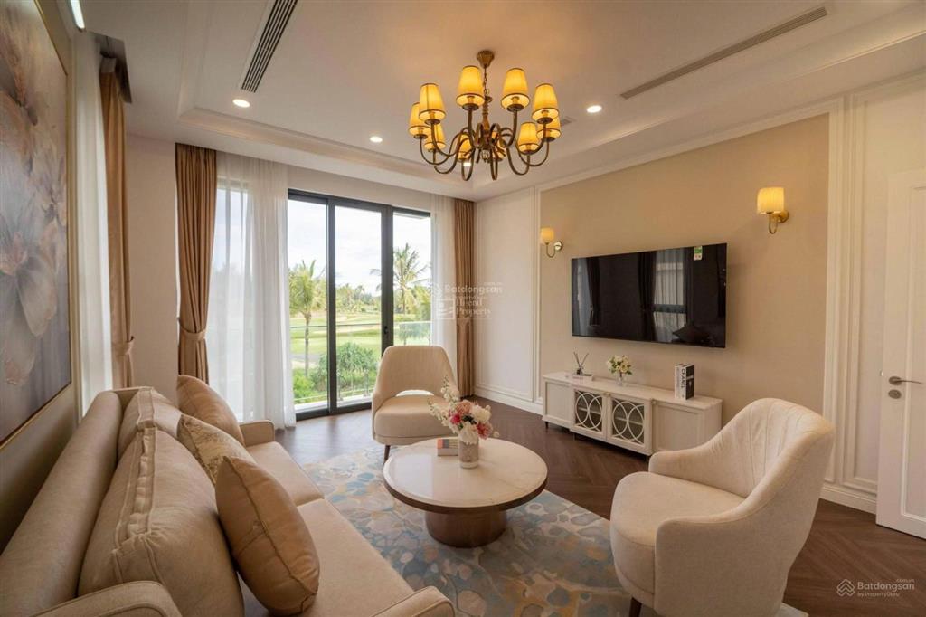 Biệt thự liền kề mặt tiền trường sa, view golf, 4 tầng, bàn giao thô. ở và kinh doanh