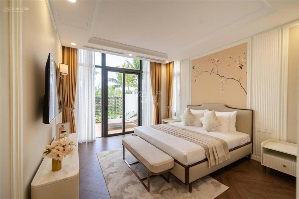 Biệt thự liền kề mặt tiền trường sa, view golf, 4 tầng, bàn giao thô. ở và kinh doanh
