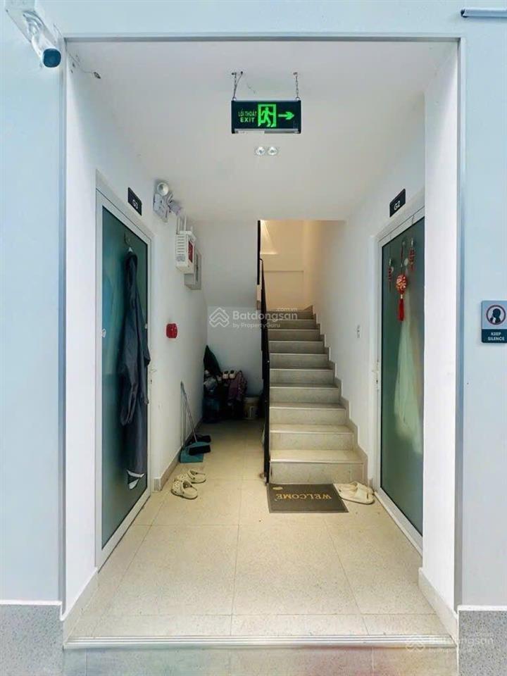 Chdv 2 tầng  10 phòng  720tr/năm. dt 170m2, ngang 6m, đủ nội thất  300m qua pmh  nhỉnh 13 tỷ