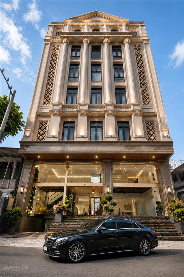 Chdv 8 tầng  450m2  96 phòng, doanh thu 8,4 tỷ/ năm. mt đường số  sát lotte mart