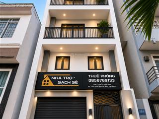 Chdv 5 tầng, bùi văn ba. 130m2, ngang 6.5m, 20 phòng, dòng tiền 960tr/n, xe hơi đổ cửa.
