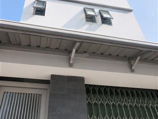 Nhà trọ 5 tầng, sát quận 4. ngang 5m nở hậu, 10 phòng, dòng tiền sẵn, hẻm thông. giá 7 tỷ nhỉnh.