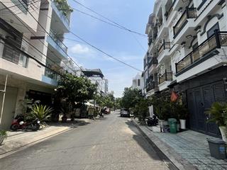 Nhà phố hiện đại 4 tầng, mt nhựa 12m, nội thất cao cấp, cách 500m qua quận 7  60m2, 4pn master.