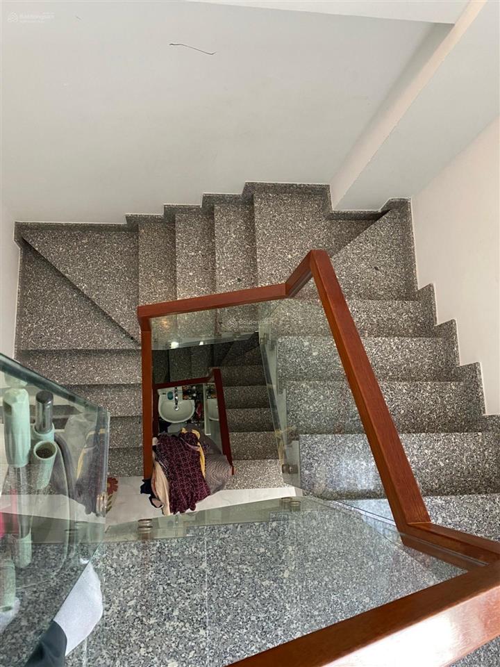 Nhà 3 tầng, 75m2, 3pn, hẻm nhựa 10m  lê văn lương, 150m ra lotte mart  giá nhỉnh 8 tỷ