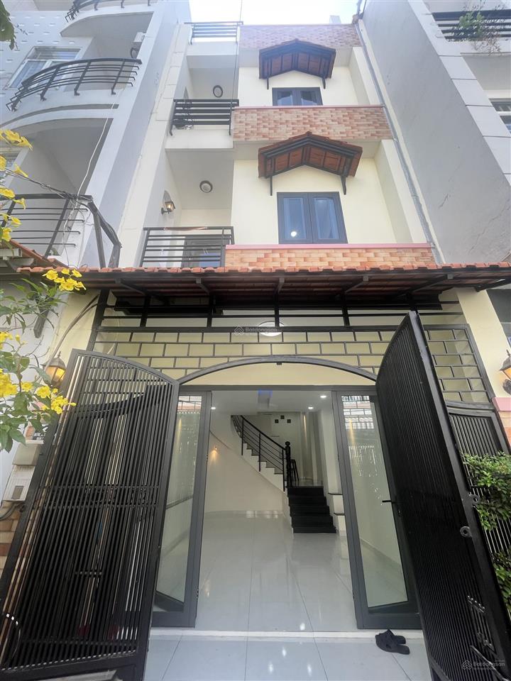 Nhà 4 tầng, mt đường số, lý phục man. 50m2, 4 phòng, full nội thất. giá 11 tỷ
