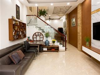 Nhà 3 tầng, lâm văn bền. 50m2, hxh 8m, nở hậu tài lộc, pn master. chỉ 8.x tỷ