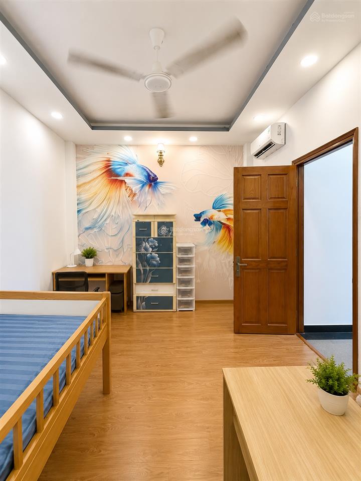 Nhà 3 tầng, lâm văn bền. 50m2, hxh 8m, nở hậu tài lộc, pn master. chỉ 8.x tỷ