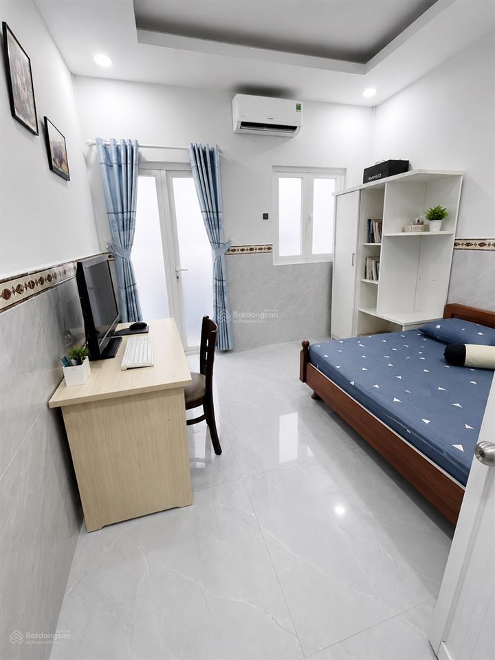 Nhà 2 tầng, chỉ 20m ra lotte mart. 65m2, ngang 6m, 5 phòng ngủ, shr  chỉ 7.x tỷ