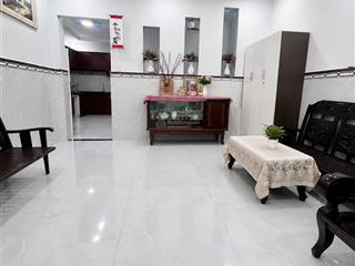 Nhà 2 tầng, chỉ 20m ra lotte mart. 65m2, ngang 6m, 5 phòng ngủ, shr  chỉ 7.x tỷ