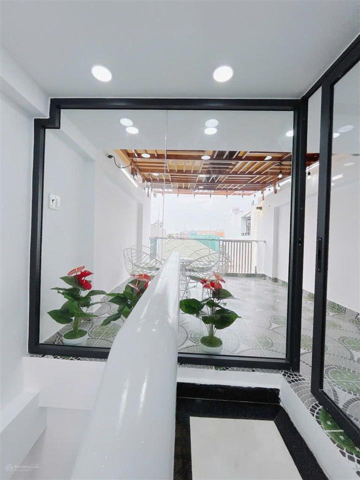 Nhà 5 tầng, nguyễn thị thập  mới 3pn, full nội thất cao cấp, ô tô đỗ cửa  chỉ 7.x tỷ